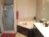 1304527309750_masterbath.jpg